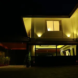 Olive Periyar Aparthotel Thekkady